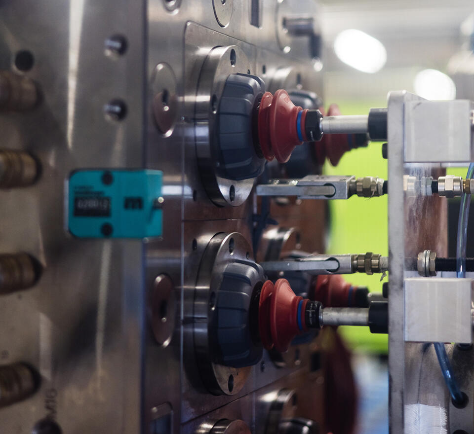 Processing of plastic Processing of plastic